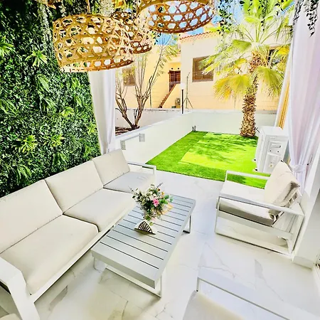 Luxury Fanabe With Private Garden Apartment