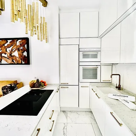 Apartment Luxury Fanabe With Private Garden