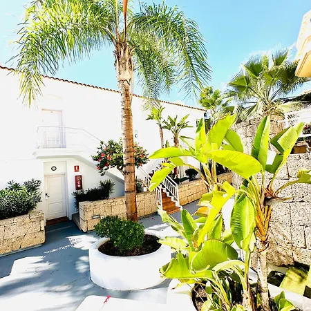 Luxury Fanabe With Private Garden Apartment *